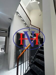 Chọn đơn vị thi công uy tín như CÔNG TY TNHH CƠ KHÍ XÂY DỰNG HOÀNG NGHĨA giúp đảm bảo chất lượng và tối ưu chi phí.