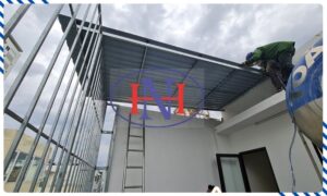 Nếu bạn đang tìm kiếm mái tôn lạnh chất lượng cao với giá cả hợp lý, hãy liên hệ ngay với CÔNG TY TNHH CƠ KHÍ XÂY DỰNG HOÀNG NGHĨA