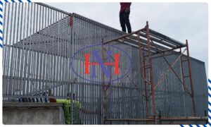 CÔNG TY TNHH CƠ KHÍ XÂY DỰNG HOÀNG NGHĨA là đơn vị hàng đầu trong lĩnh vực thiết kế và thi công khung sắt bảo vệ