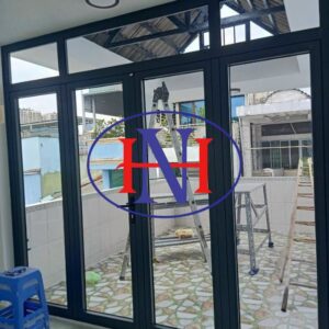 Nếu bạn đang tìm kiếm một đơn vị cung cấp cửa nhôm Xingfa chính hãng, hãy liên hệ ngay với CÔNG TY TNHH CƠ KHÍ XÂY DỰNG HOÀNG NGHĨA
